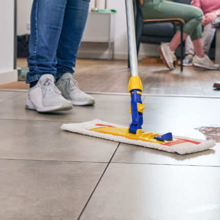 Gezeigt wird das Produkt in einer beispielhaften Anwendung Gezeigt wird das Produkt in einer beispielhaften Anwendung