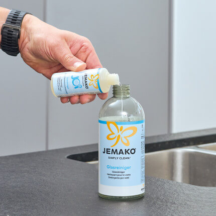 Gezeigt wird das Produkt in einer beispielhaften Anwendung Gezeigt wird das Produkt in einer beispielhaften Anwendung