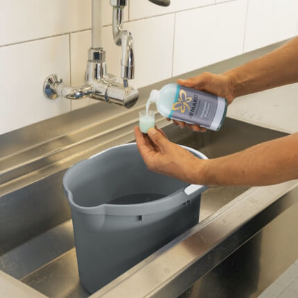 Gezeigt wird das Produkt in einer beispielhaften Anwendung Gezeigt wird das Produkt in einer beispielhaften Anwendung